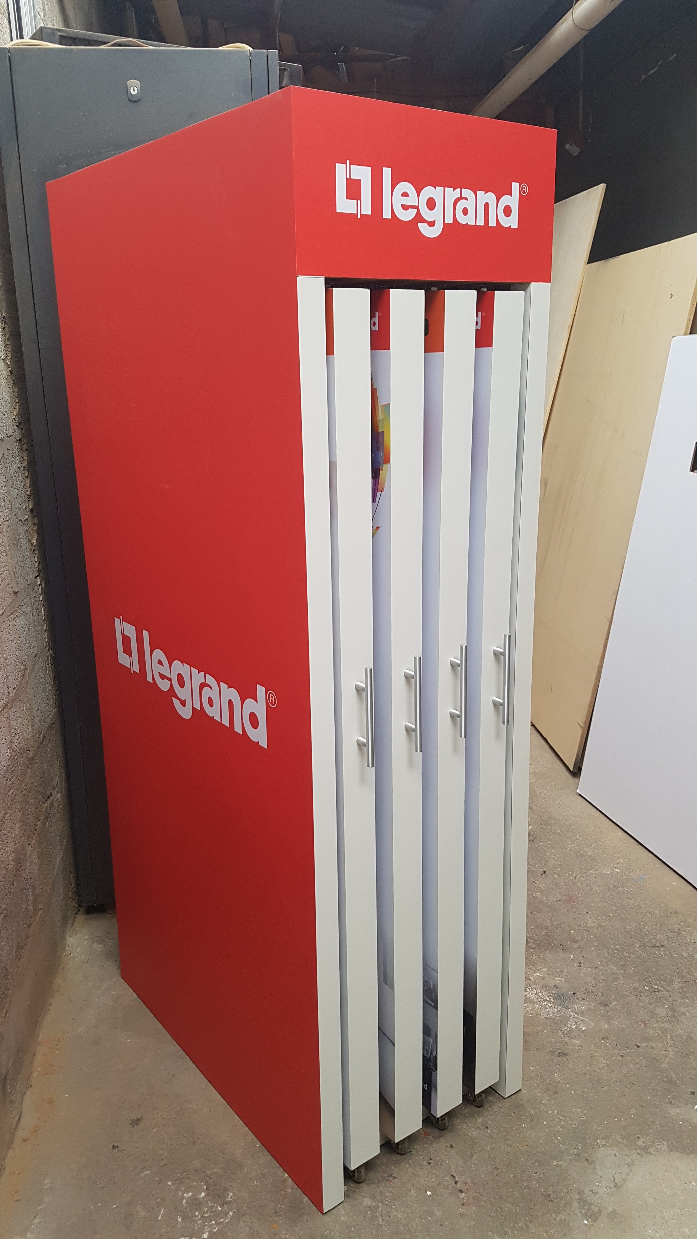 DIsplay legrand